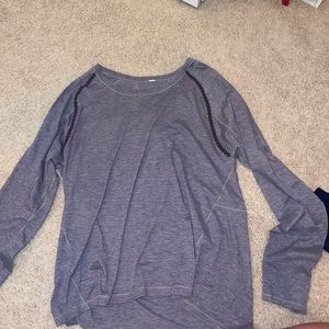 Lululemon *rare* Twist back Long Sleeve